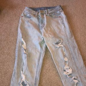light wash ripped jeans!